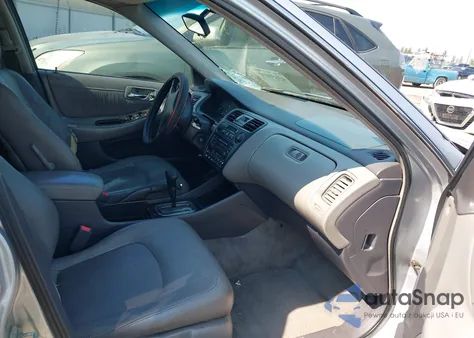 2001 Honda Accord 3.0 Ex from USA, damaged, VIN 1HGCG16501A044773